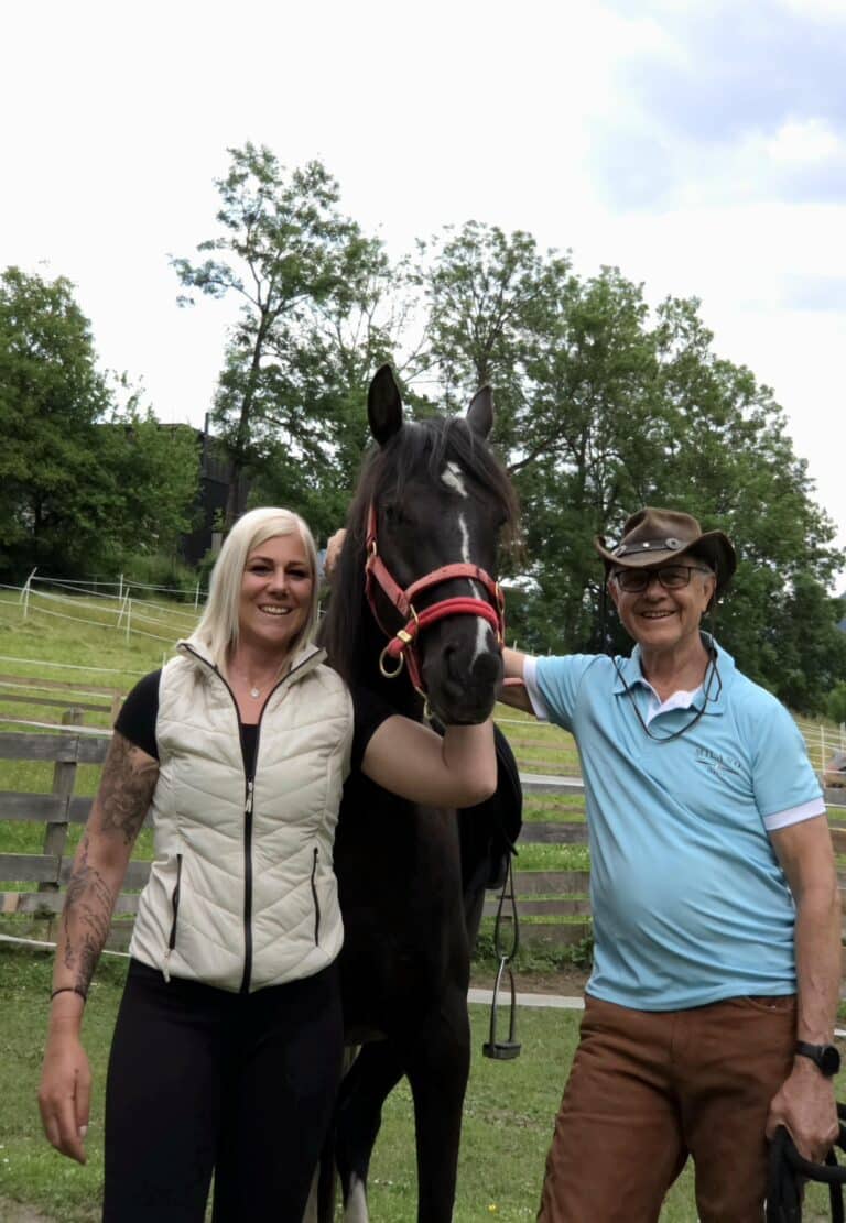 Ines und Heinz Aigner mit Rositta ©OeTV